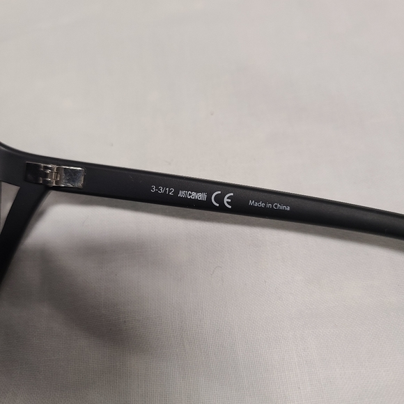 Just Cavalli Gradient Sunglasses - Picture 6 of 9